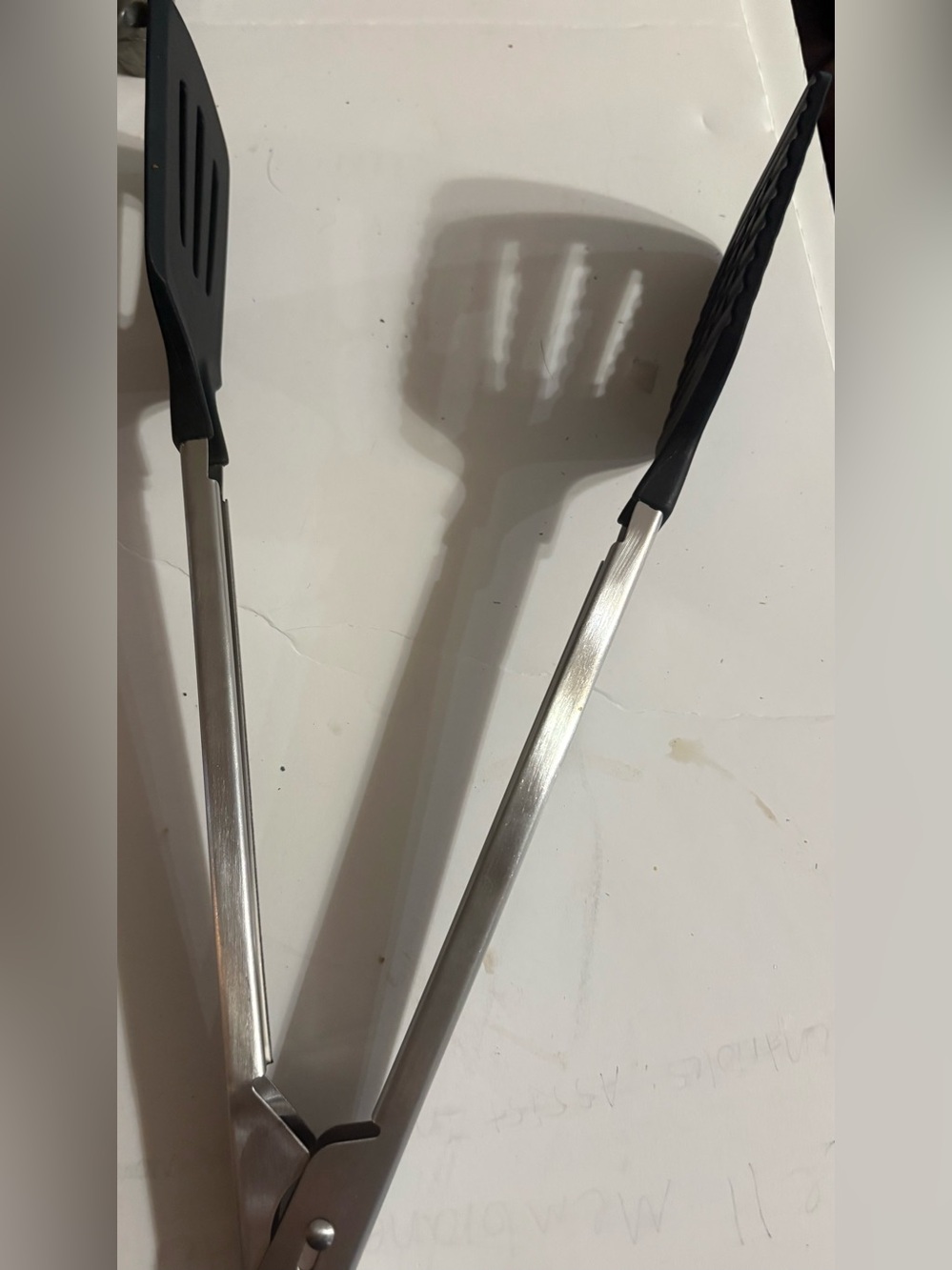 Pampered Chef Spatula Tongs (dual spatula head) - Picture 5 of 7